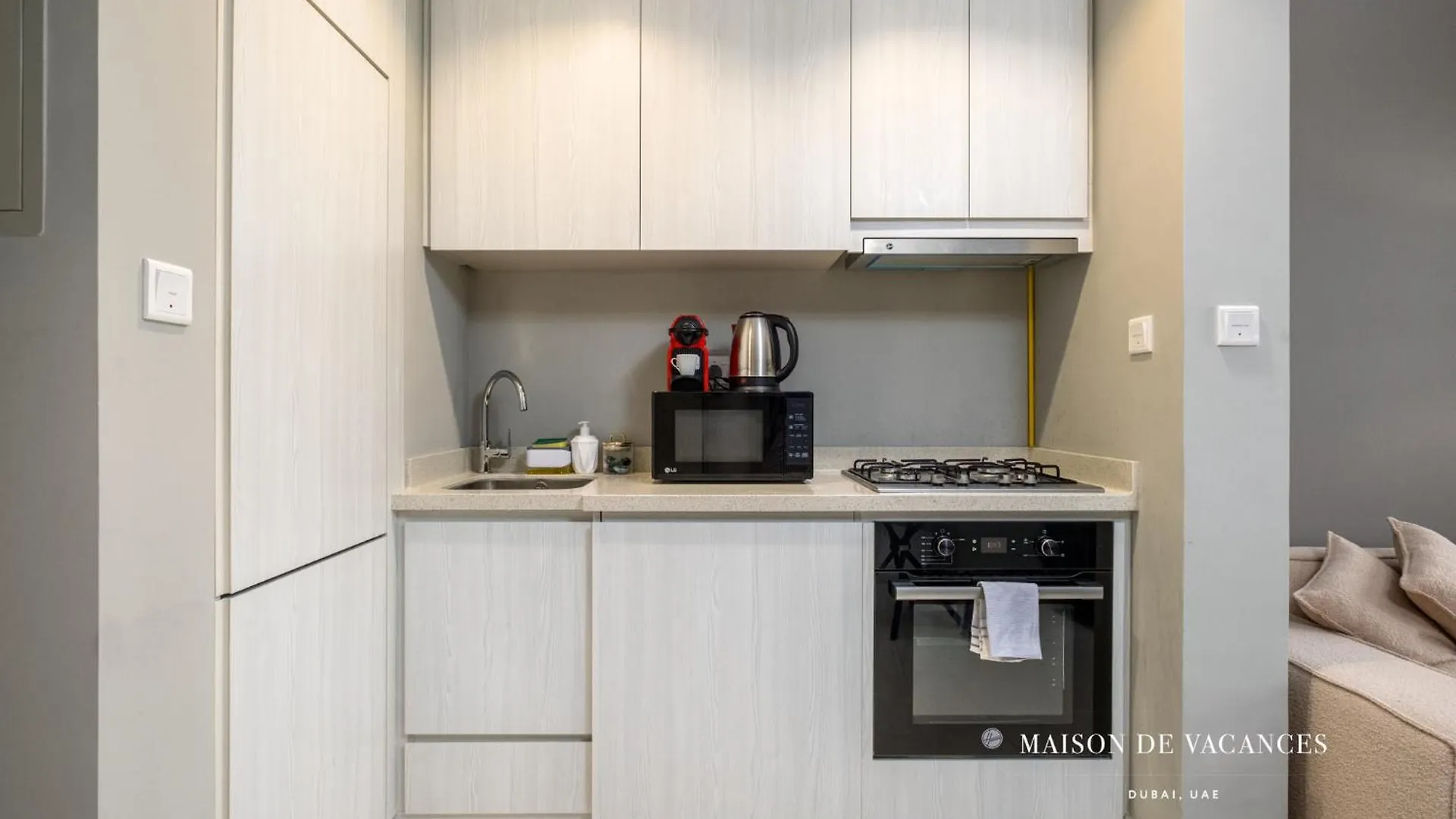 Cozy 1 Bedroom In Business Bay Dubai Apartment