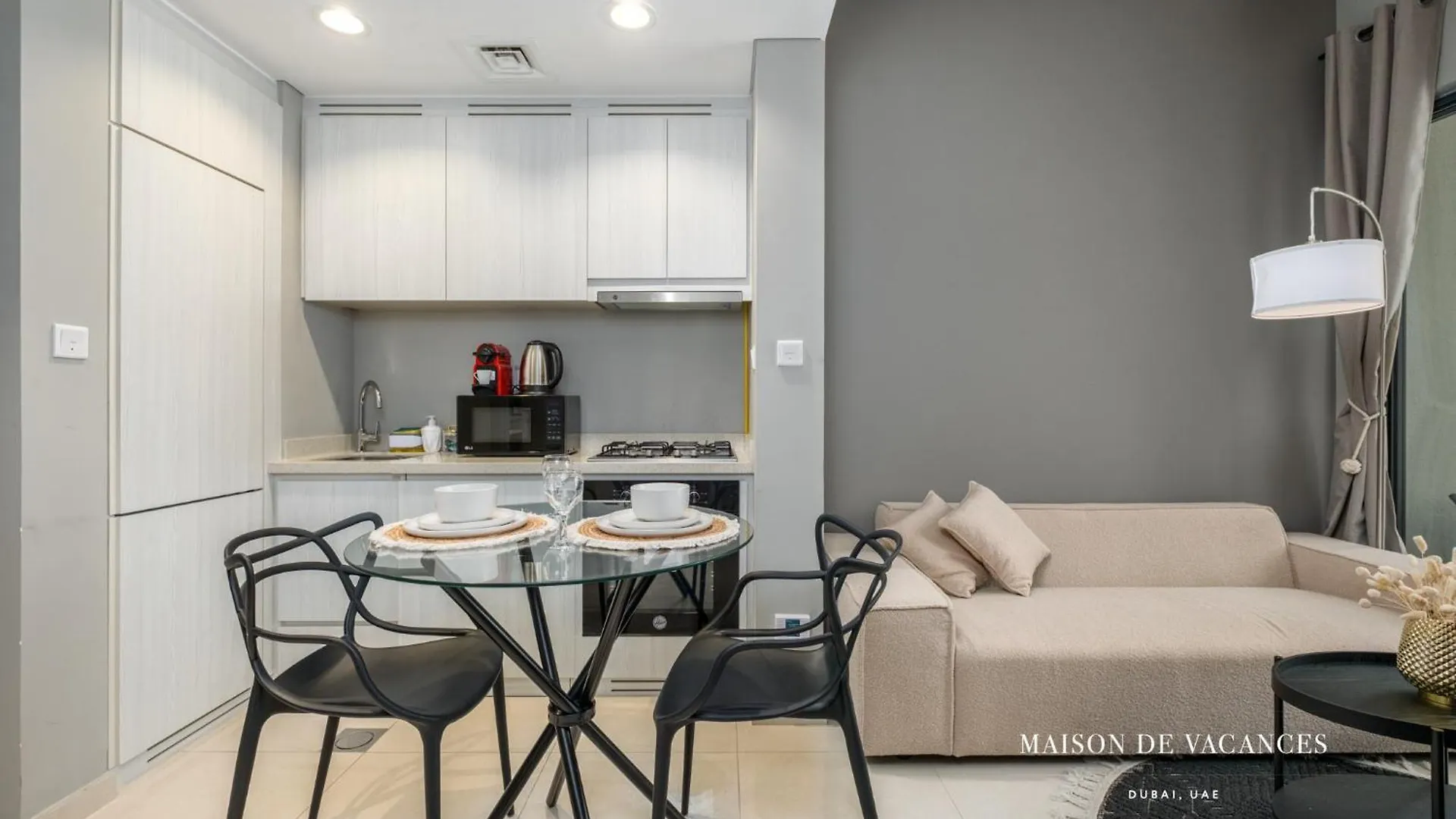 Cozy 1 Bedroom In Business Bay Dubai United Arab Emirates